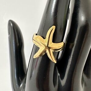 Gold Starfish Ring